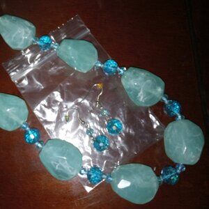 Beautiful aquamarine stone necklace and beads earrings
